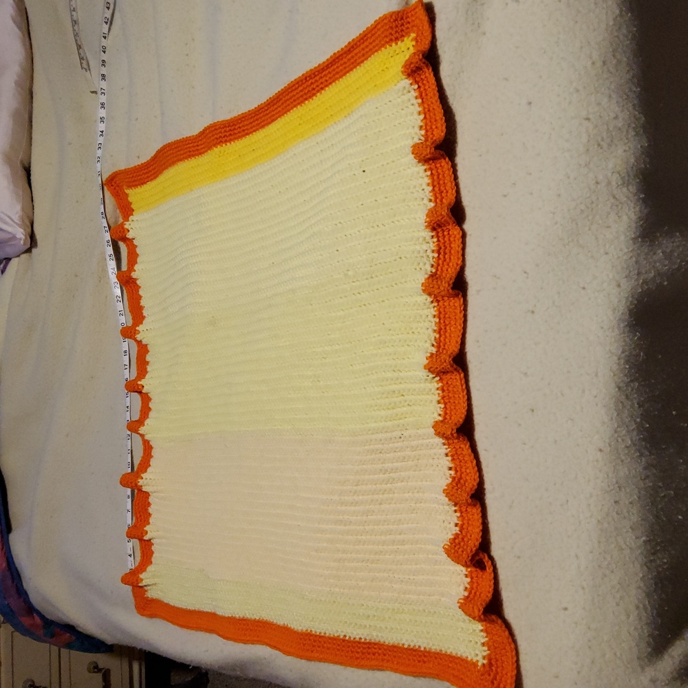 Sunny Look Throw